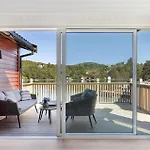 3 Bedroom Awesome In
