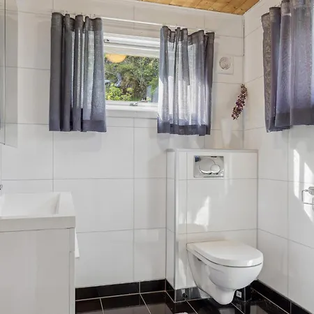 3 Bedroom Awesome In Sveio