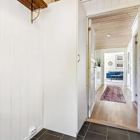 Cozy In With Wifi Holiday home