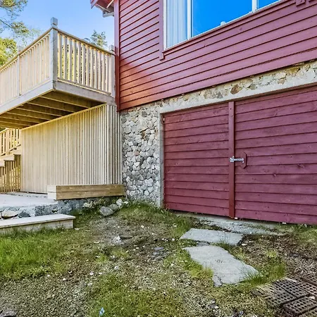 3 Bedroom Awesome In